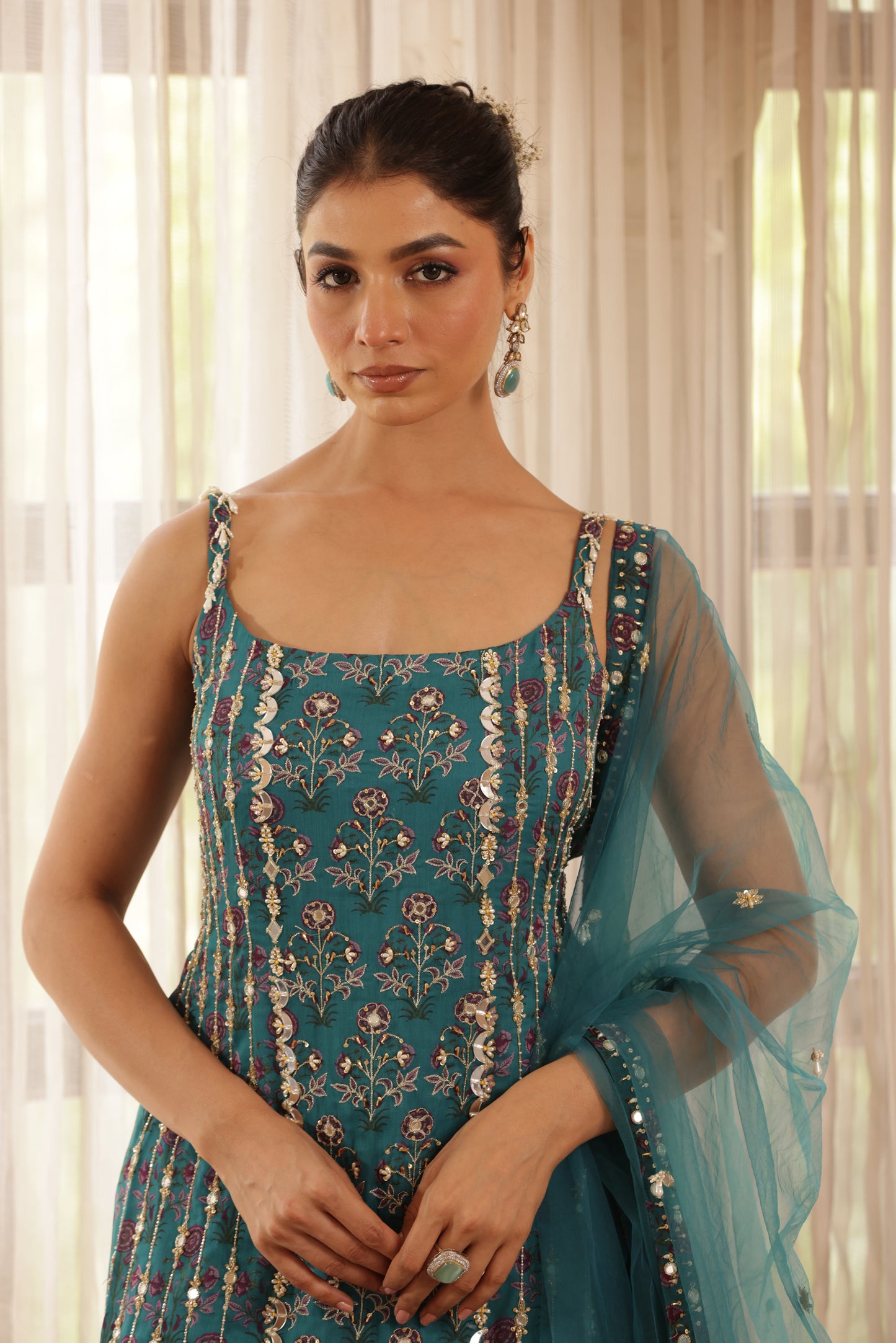 Neher Kurti Set