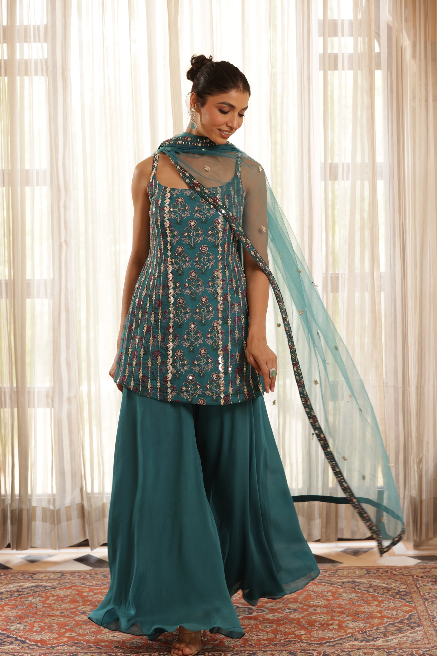 Neher Kurti Set