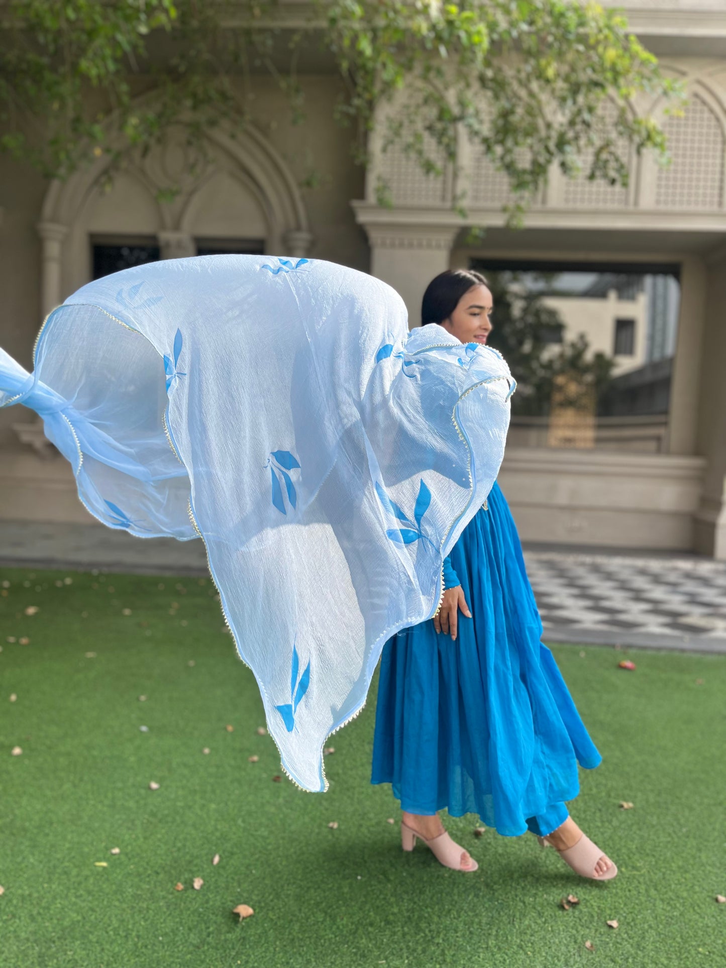 Gulizar Anarkali set