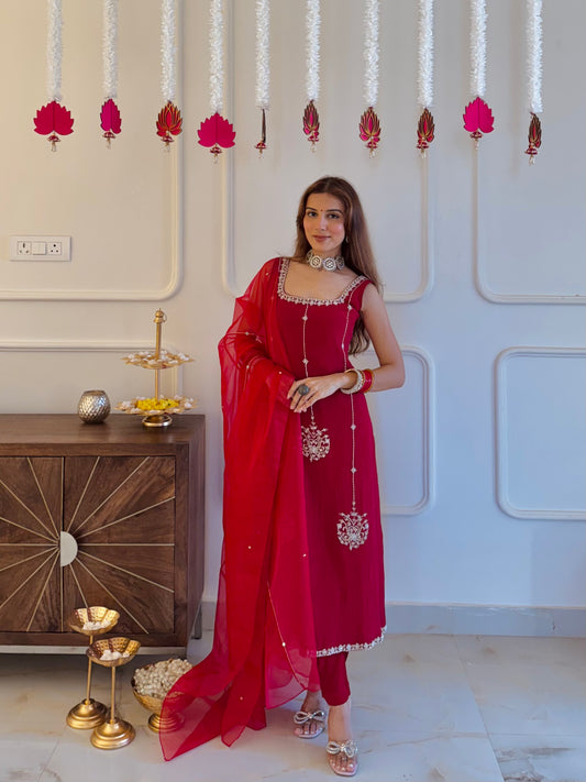 Laal Ishq