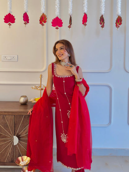 Laal Ishq