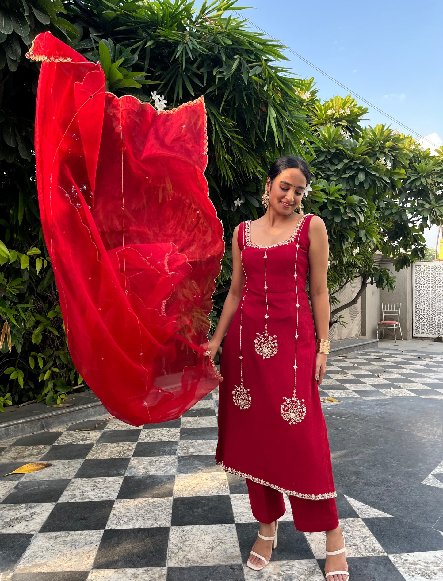 Laal Ishq