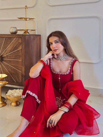Laal Ishq